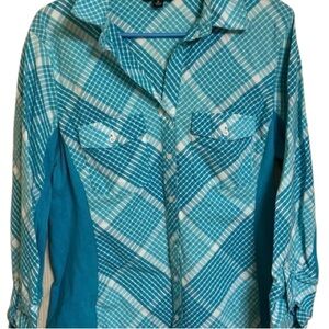 Zac & Rachel teal plaid button down top in size XL